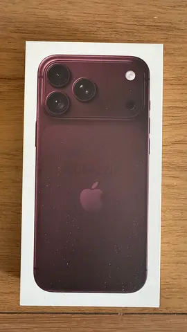 iPhone 18 Pro Max Burgandy 256 GB Box Pack
