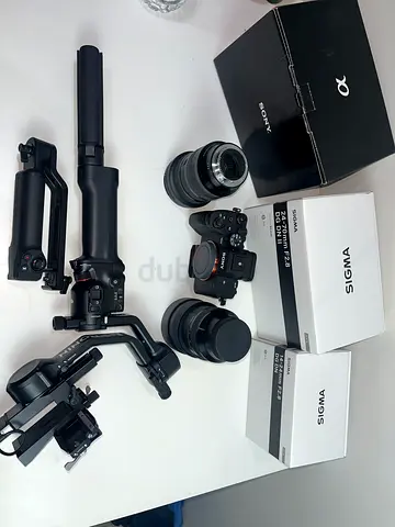 Full set camera and 2 lense and gimble