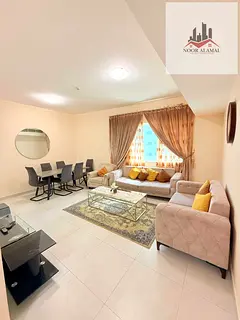 Sharjah, Al Taawun: Super-deluxe furnished apartment (second-time occupancy) located next to the Ori