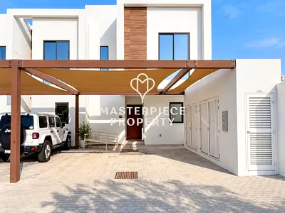 Single-Next to Corner | Vacant | Well Maintained