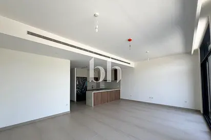 Single Row | Private | Sky Suite