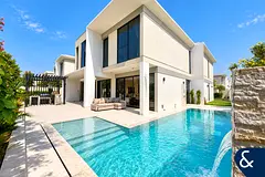 Private Pool | Extended | Corner Plot | 5 Bed