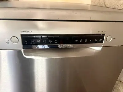Stainless steel dishwasher with 10-year inner tub warranty