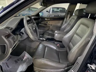 2000 AUDI S8 — фото 10