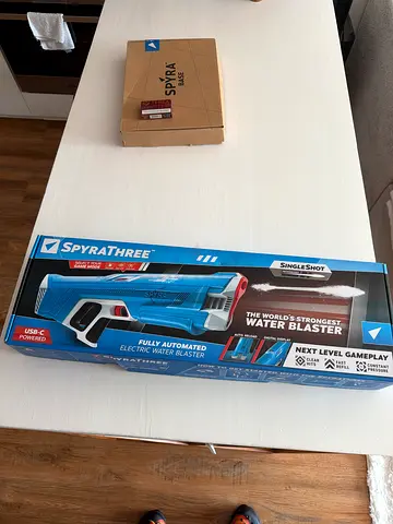 Spyra 3 Water Blaster - New in Box