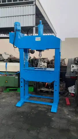 Hydraulic Press Machine (UK Imported)
