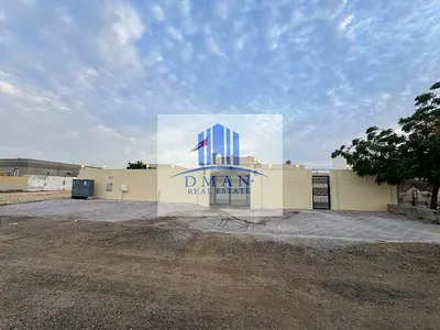 Updated villa for sale, ground floor, 4 bedrooms, in Sharjah, Al Ghafia area, near the school complex.