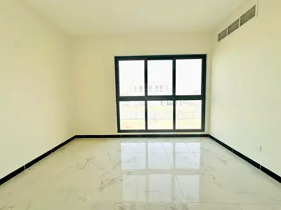 [Brand New Building First Time Shifting 1BHK With 2 Bathrooms 4 Chequs Payment Plan Call Me For viewing & More Details