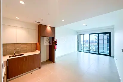 Marina View | Low Floor | Panoramic Windows
