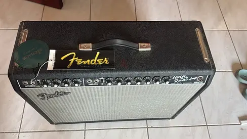 Fender ’65 Twin Reverb Reissue guitar amplifier
