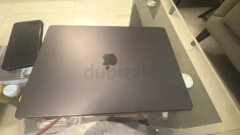 MacBook Pro 16” M3 Max | 36GB RAM | 1TB SSD | 97% Battery | 2023