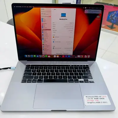 MacBook Pro 16" 2019 - i9, 64GB RAM, 1TB SSD