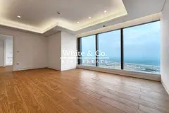 Luxury Living | High Floor | Sea Views