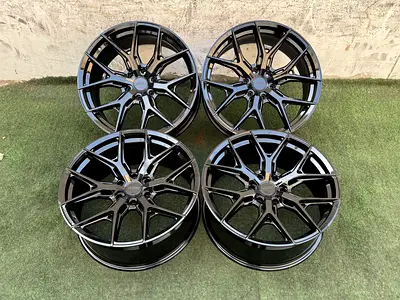 4x Original Vossen HF6-4 Hybrid Forged 22inch 6x139.7