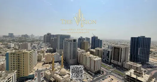 3 Bedrooms + Living Room | City View | Closed Kitchen | Parking Included