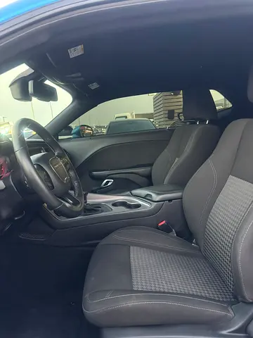 2023 Dodge CHALLENGER 照片 9