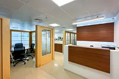Luxury Office | Furnished |Lake View | Close Metro
