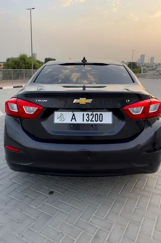 صورة 2 لـ 2017 Chevrolet CRUZE