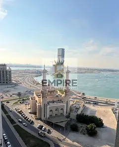 Full sea view, big apartment prime, location, master room, wardrobe, big space gym pool exit Dubai F