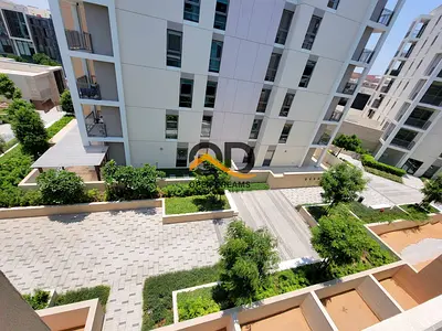Spacious Studio | With balcony | Gym and Pool | Covered parking |