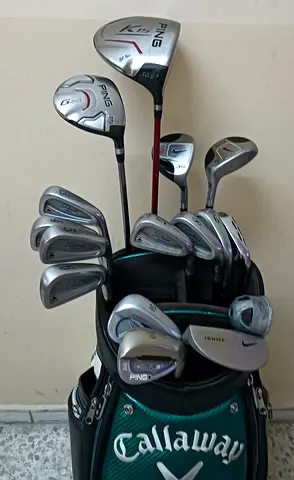 Men's Right Handed Complete Golf Set For Sale!!
