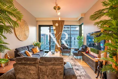 COMMUNITY EXPERT | MARINA VIEW | MID FLOOR