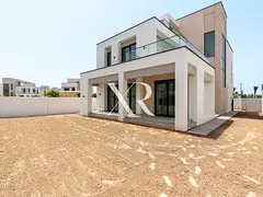 4 BEDS | TYPE A | SINGLE ROW | NEAR AMENITIES