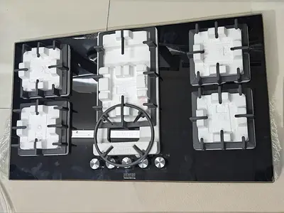 Brand New Siemens Gas Hob 90 cm – Built-In Model EP9B6QO90M Offer price