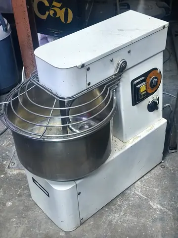 Commercial Dough Mixer 20L - Heavy Duty Bakery Mixer