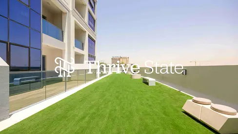 Burj Khalifa View | Large Layout | Rooftop Pool