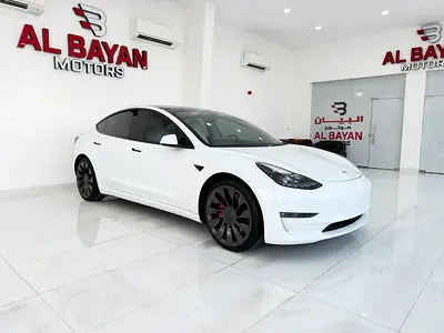 تسلا مودل 3 بيرفورمانس خليجي فل اوبشن بدون حوادث تحت الضمان 2022 Tesla Model 3 Performance GCC