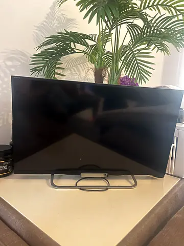 Sony 32” LED TV