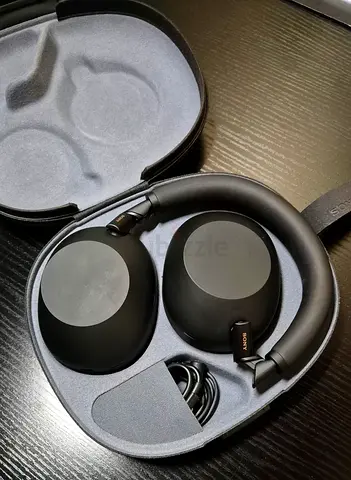 Sony WH-1000XM6 Wireless Headphones - Excellent Condition
