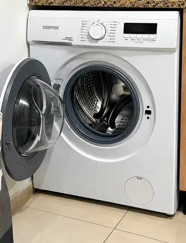 Geepas Front Load Washing Machine 6KG - Good Working Condition