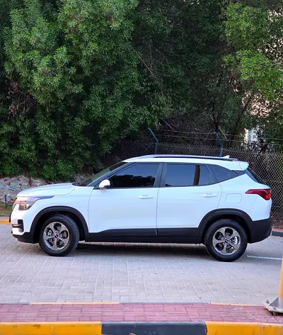 صورة 5 لـ 2023 KIA SELTOS