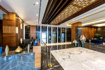 Big 1BHK apartment with Balcony available for yearly Rent-47K with Parking ,Chiller Free*building,near al nahda park,Al Nahda,Sharjah, call-Himansha