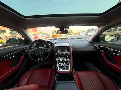صورة 6 لـ 2016 Jaguar F-TYPE