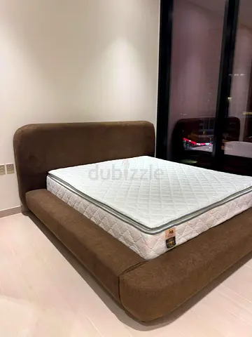 Modern Brand New King Size Elegant Bed