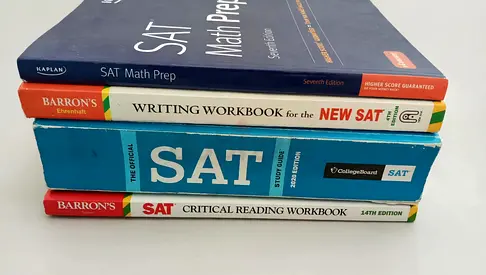 SAT Preparation books-College Board/Kaplan/ Barron's+ Practice Tests QAS
