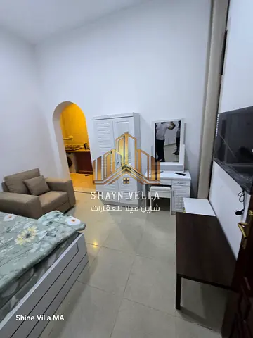 Studio 1800 including water, electricity and internet with free maintenance