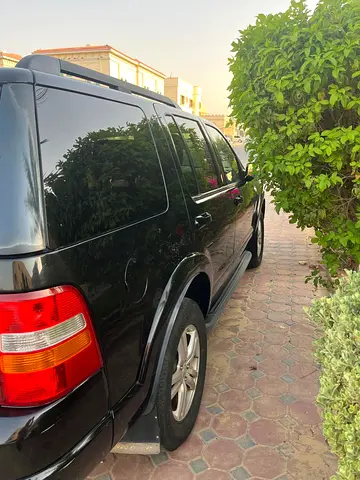 2010 Ford Explorer XLT - Japanese Specs