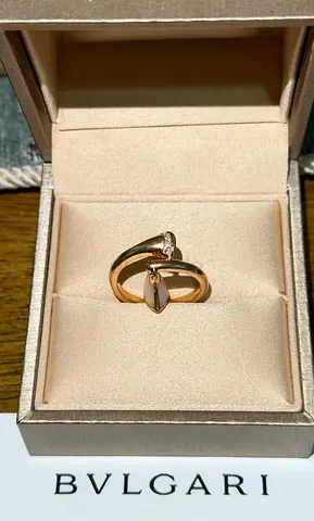 Bvlgari Divas' Dream Ring