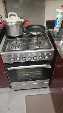Electrolux gas cooker