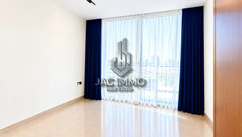 Ready Unit | Kitchen Furnished | High Floor | Balcony