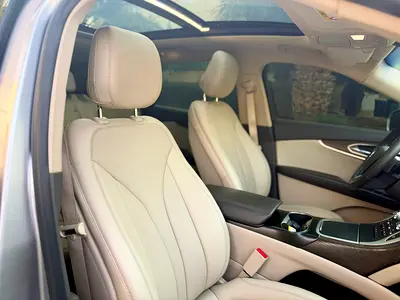 2020 Lincoln NAUTILUS — миниатюра 16