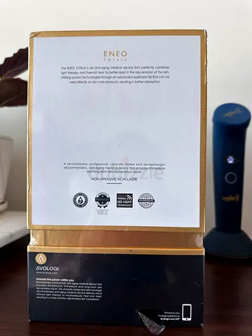 Avologi Eneo Totale Red Light Therapy Device