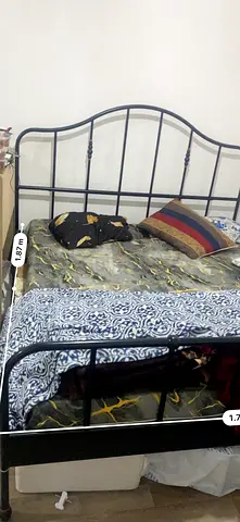 190x200 Used Metal Double Bed Frame with Headboard