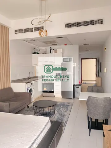 HUGE STUDIO APARTMENT FULLY FURNISHED