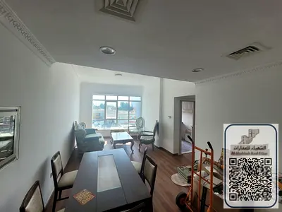 For annual rent: A distinctive two-bedroom apartment in Garden City