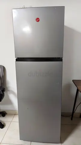 Hoover Silver Top-Freezer Refrigerator - 2 Doors, Good Working Condition